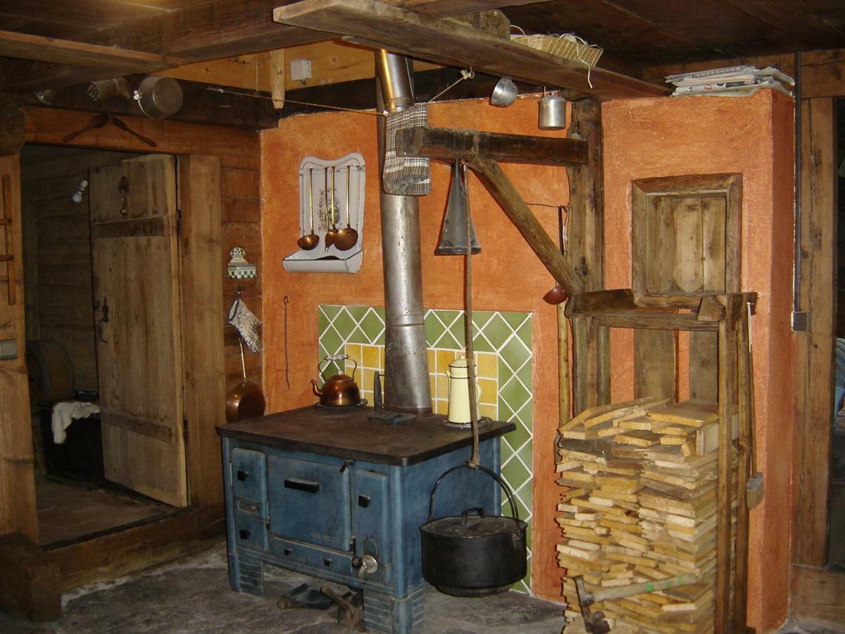 Reine Des Aravis - Isole Chalet Flumet