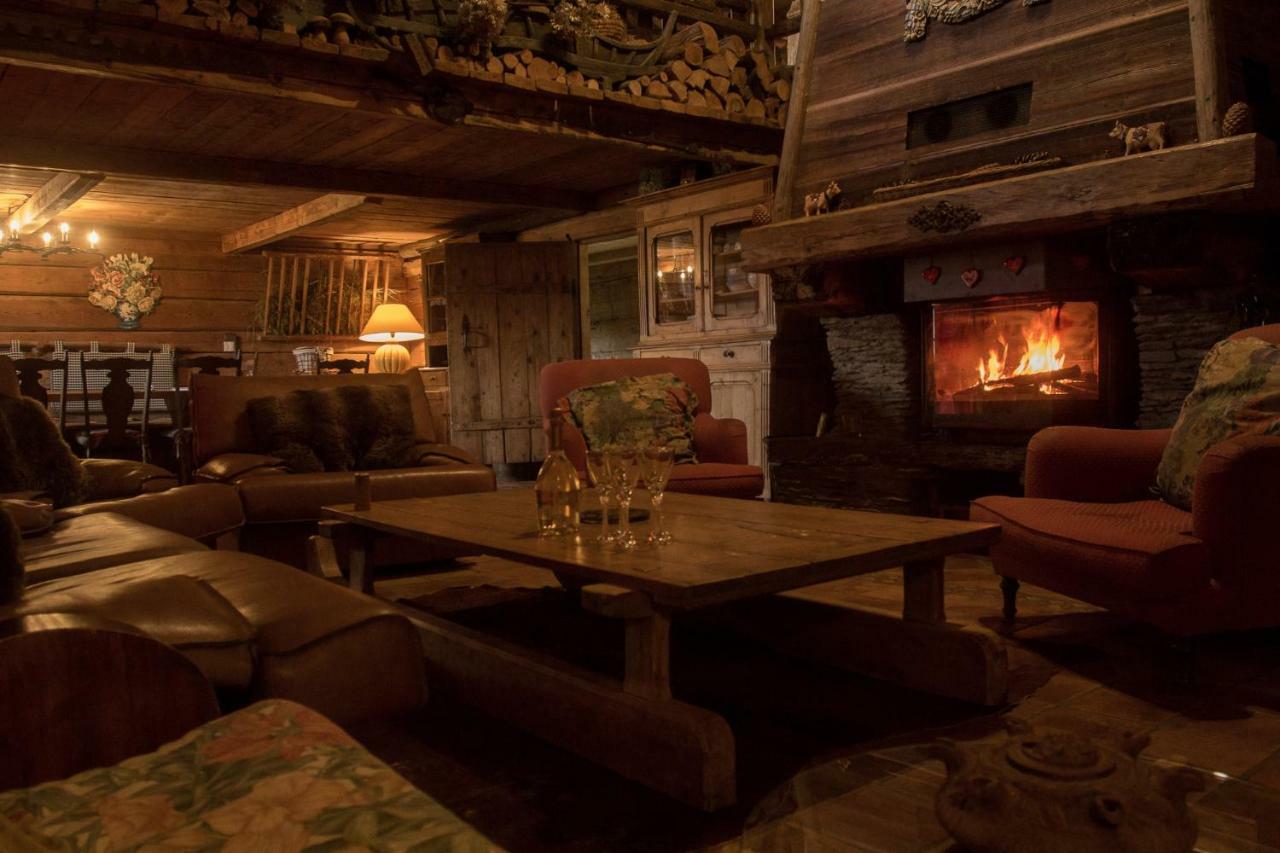 Chalet Reine Des Aravis - Isole *