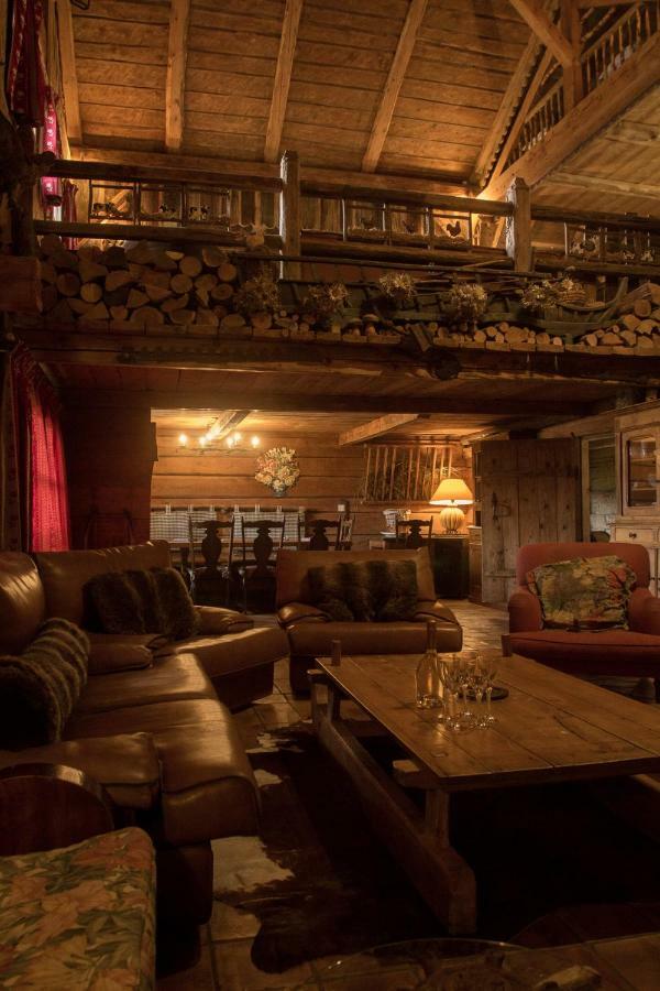 Reine Des Aravis - Isole Chalet *