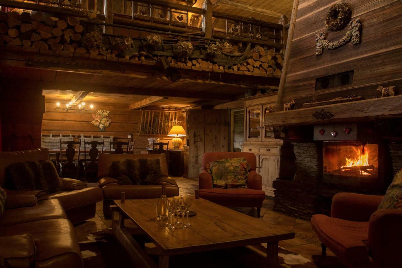 Reine Des Aravis - Isole Chalet *